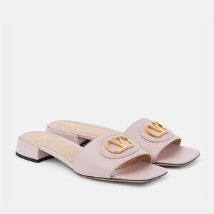 Valentino Garavani VLogo Leather Sandal